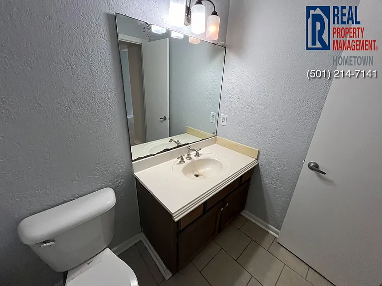 2714 John Ashley Dr — Photo 6