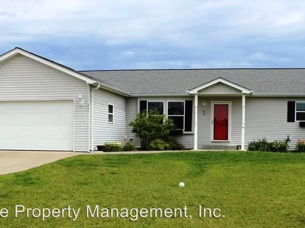 321 Brooklawn Dr, Manhattan, KS 66502