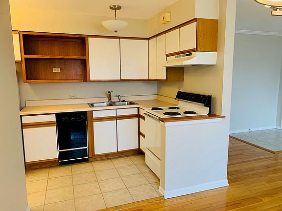 4th image of 603 W Park Ave APT 101