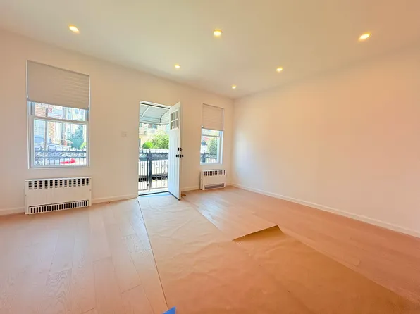 504 Midwood Street image 2 of 15