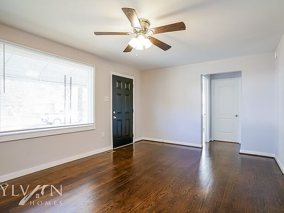 4th image of 1612 Stratford St