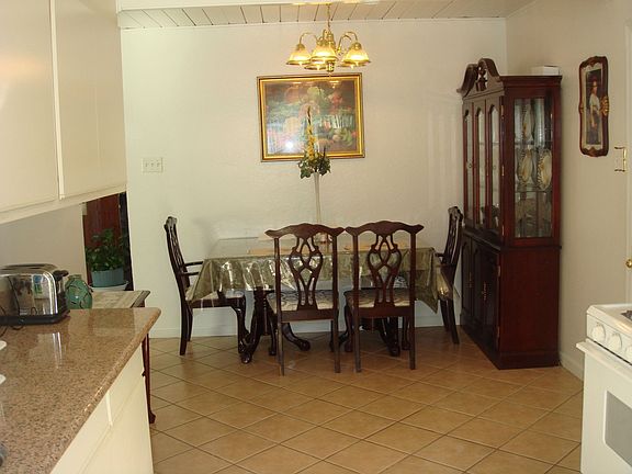 3rd image of 449 Jennifer Dr