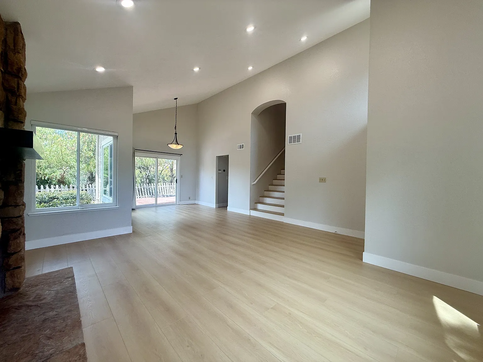 560 Palo Alto Place - Main — Photo 4