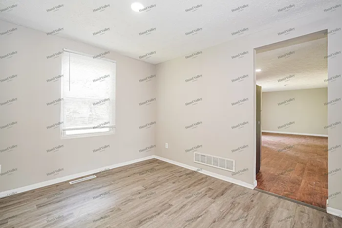 3519 Walnut Creek Dr — Photo 6