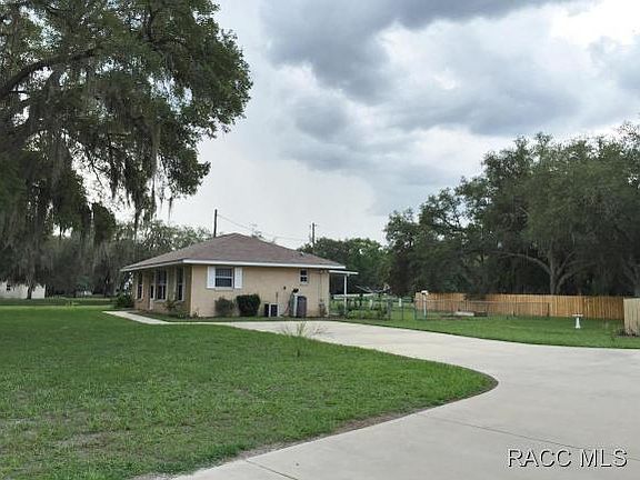 2nd image of 8050 E Windsong St