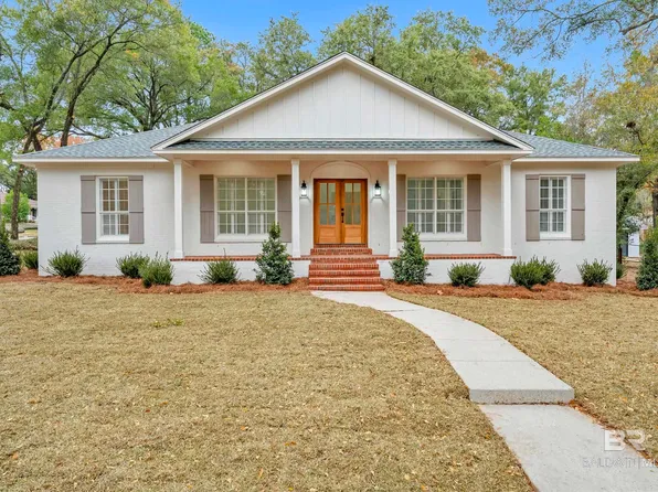 4924 Brooke Ct, Mobile, AL 36618