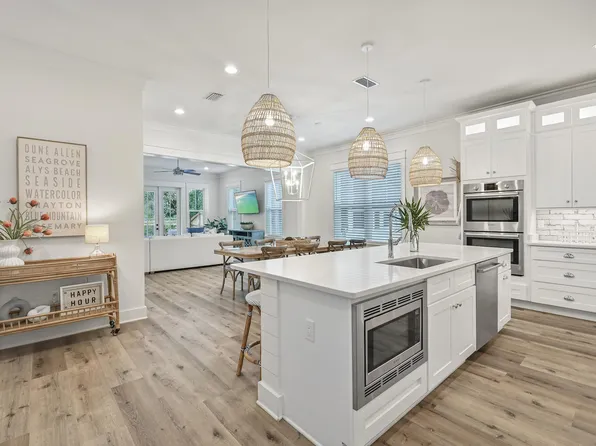 510 San Juan Ave, Santa Rosa Beach, FL 32459