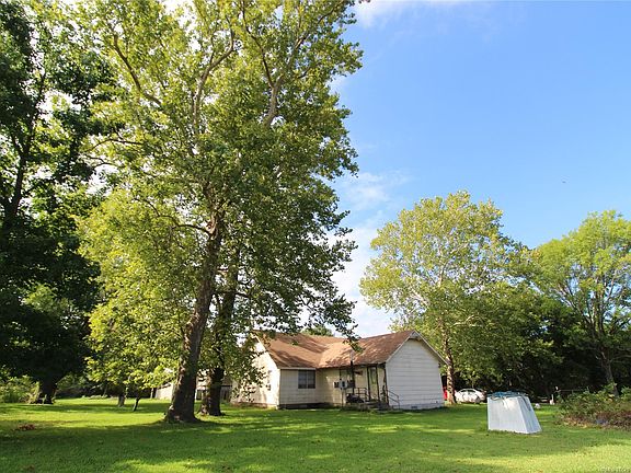 2nd image of 13363 Ledbetter Ln