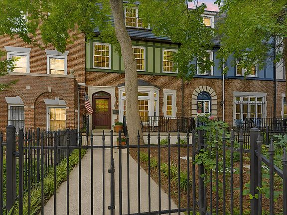 4th image of 3547 16th St NW