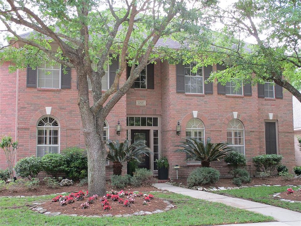 1st image of 12527 Cherry Creek Bend Ln