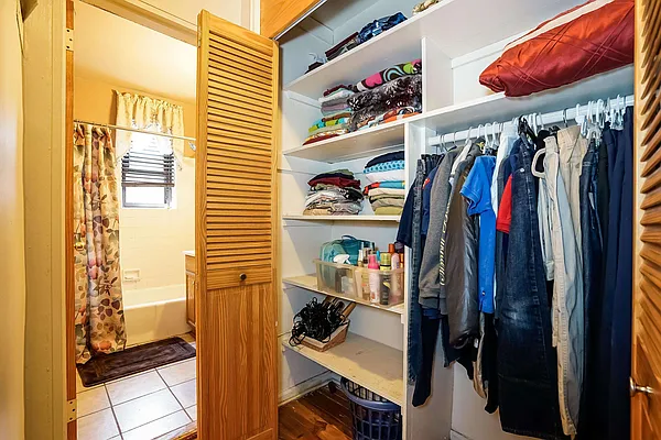 Sold by Fillmore | media 2