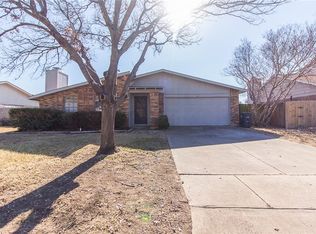 3904 Windflower Ln, Fort Worth, TX 76137