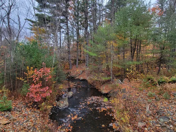 21 Hoadley Road, Belmont, NH 03220