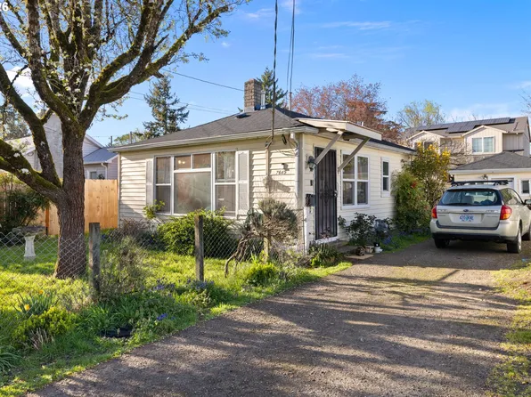 7645 SE Henderson St, Portland, OR 97206