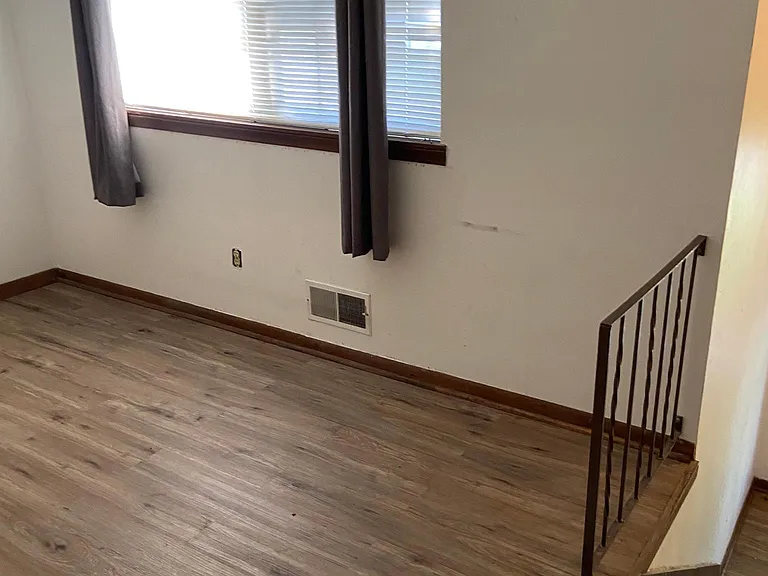 1147 S 52nd St #1147 — Photo 5