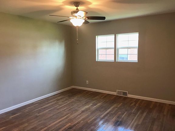 4th image of 2821 Idaho Ave