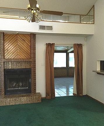 4th image of 1461 Sierra De Oro Dr