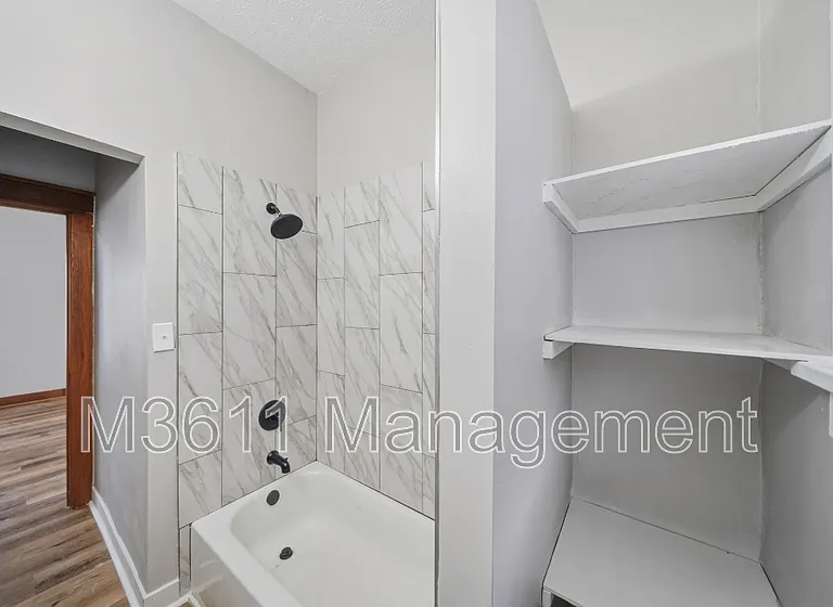 6928 Ballard Ave — Photo 19