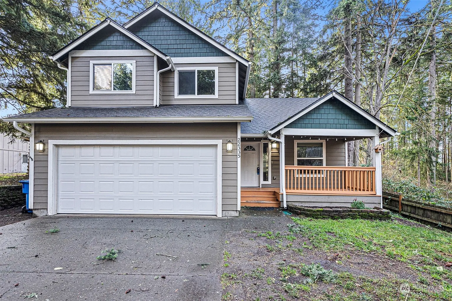 22335 Glenview Court SE photo 1