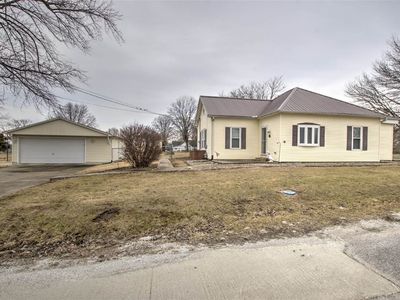 635 Mill St, Mount Zion, IL, 62549