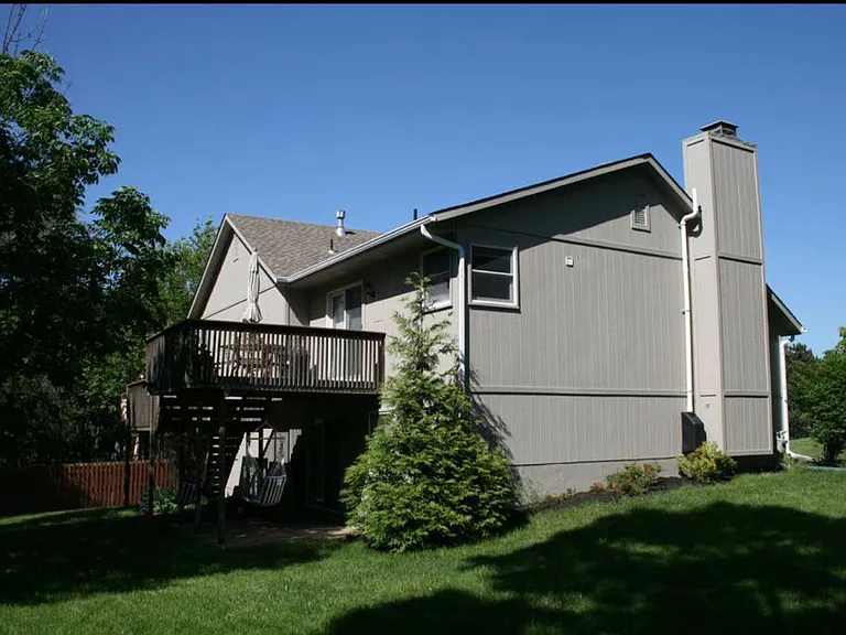 15804 Horton St — Photo 9