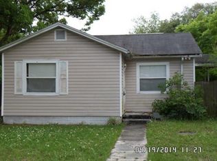 1001 W 20th St, Sanford, FL 32771