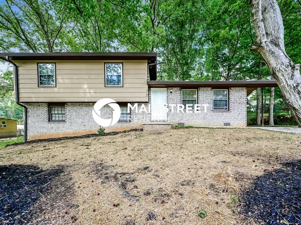 5762 Northspring Dr, Ellenwood, GA 30294