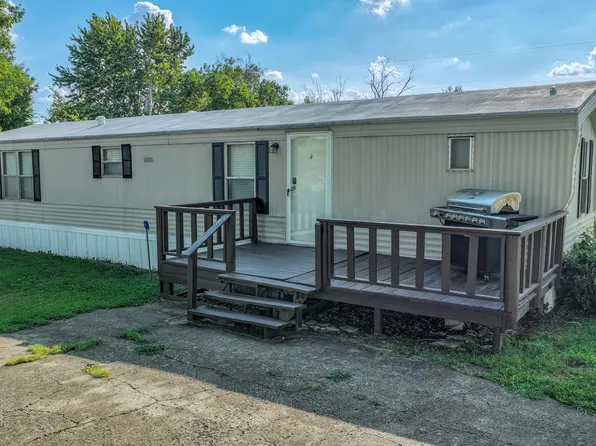 143 Ogg Ln, Berea, KY 40403
