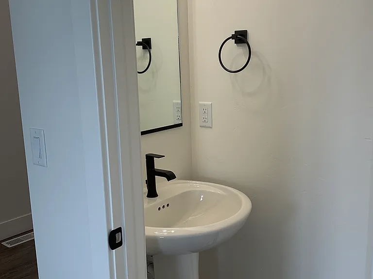 4606 Kapono Ct — Photo 4