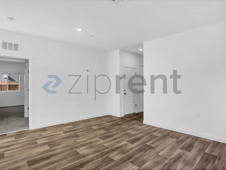 3396 N Vaughan Ave — Photo 16