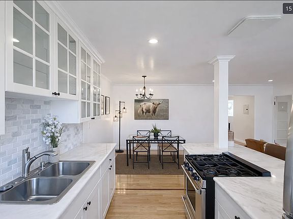 3rd image of 1027 20th St #1027G