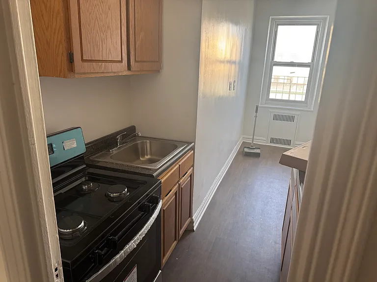 1487 Nostrand Ave #5V — Photo 2
