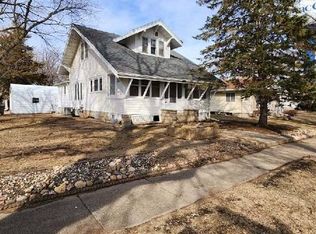 1612 Early St, Sac City, IA 50583