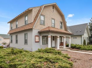 313 5th St #3, Cheney, WA 99004