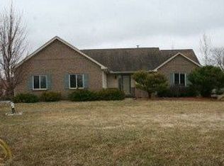 3215 Grass Lake Ct, Howell, MI 48843