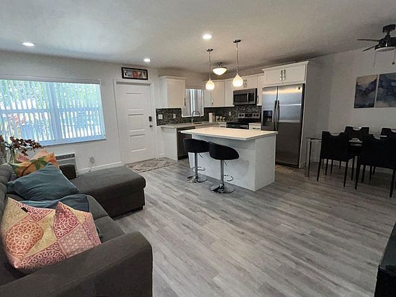 2nd image of 3510 Harrison St APT 4