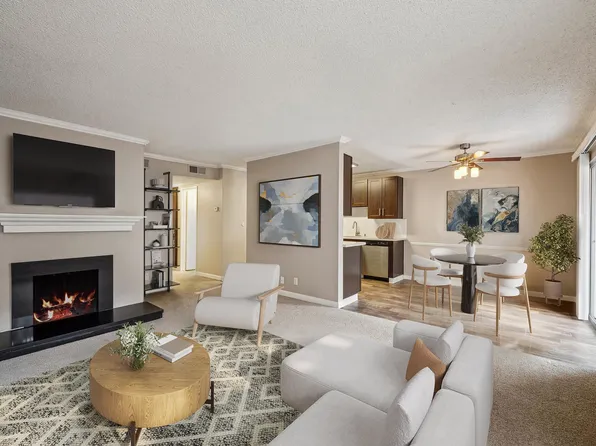 La Valencia Apartment Homes