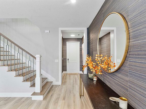 4th image of 9584 S Town Parc Circle #0