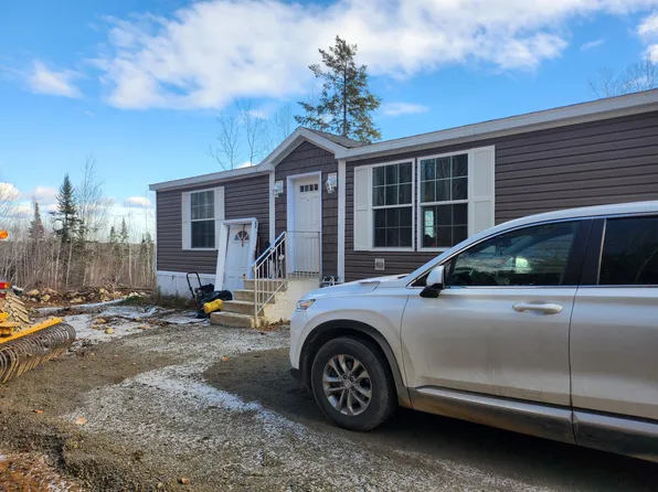 510 Canaan Road, Hartland, ME 04943