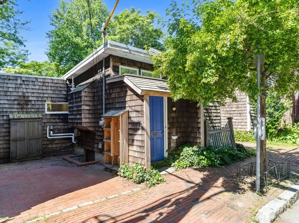 410 Franklin St, Cambridge, MA 02139