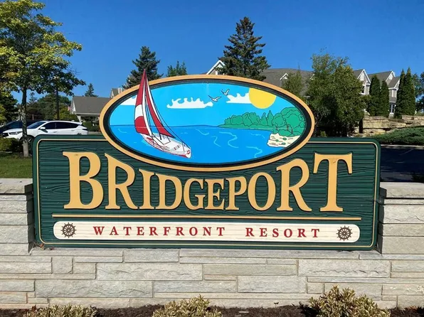 50 W Larch St Unit 104, Sturgeon Bay, WI 54235