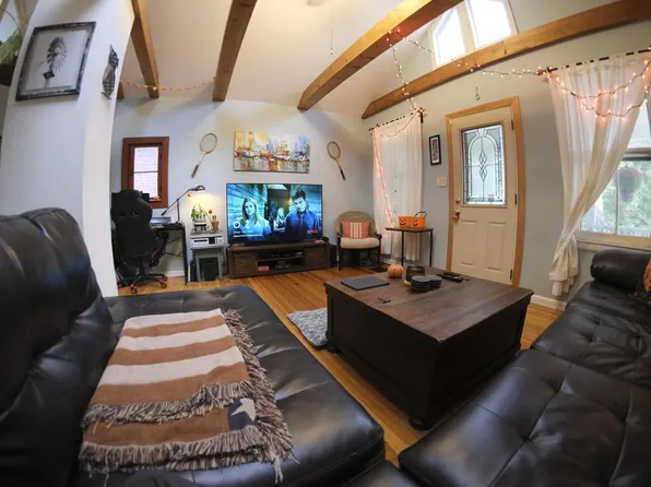 221 Montgomery St, Highland Park, NJ 08904