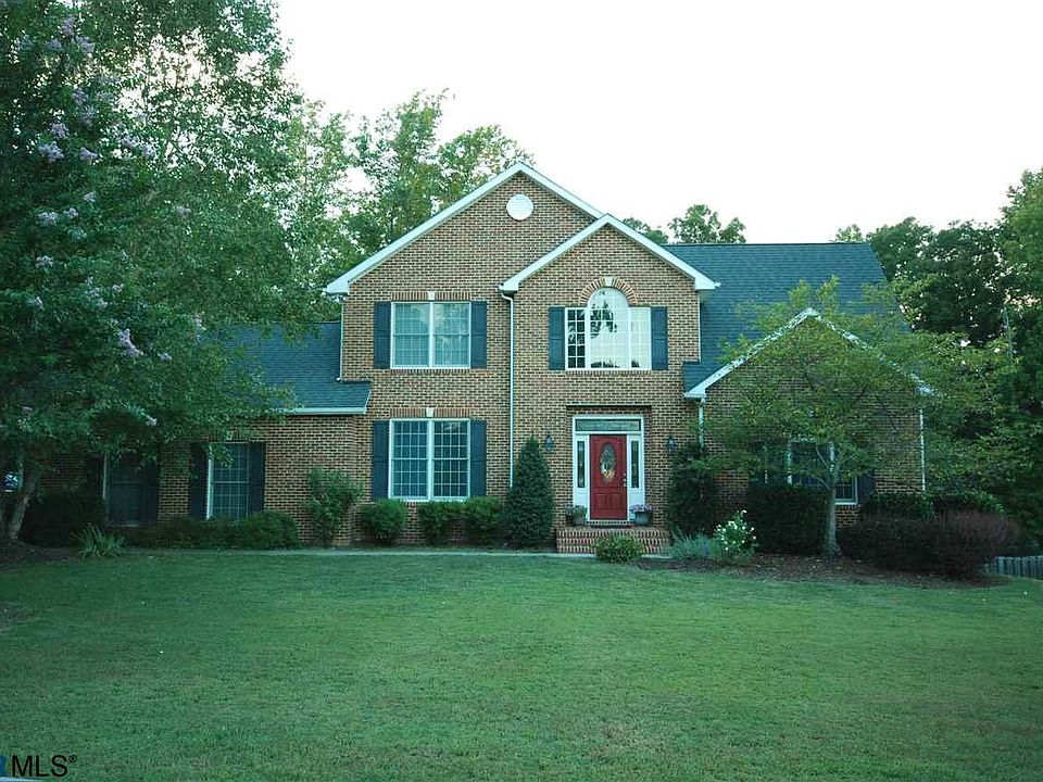 1st image of 374 Shannon Glen Dr