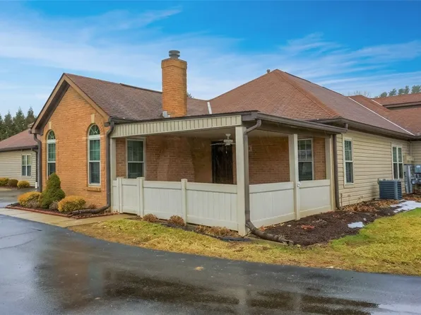 55 Ashford Dr, Cranberry Township, PA 16066