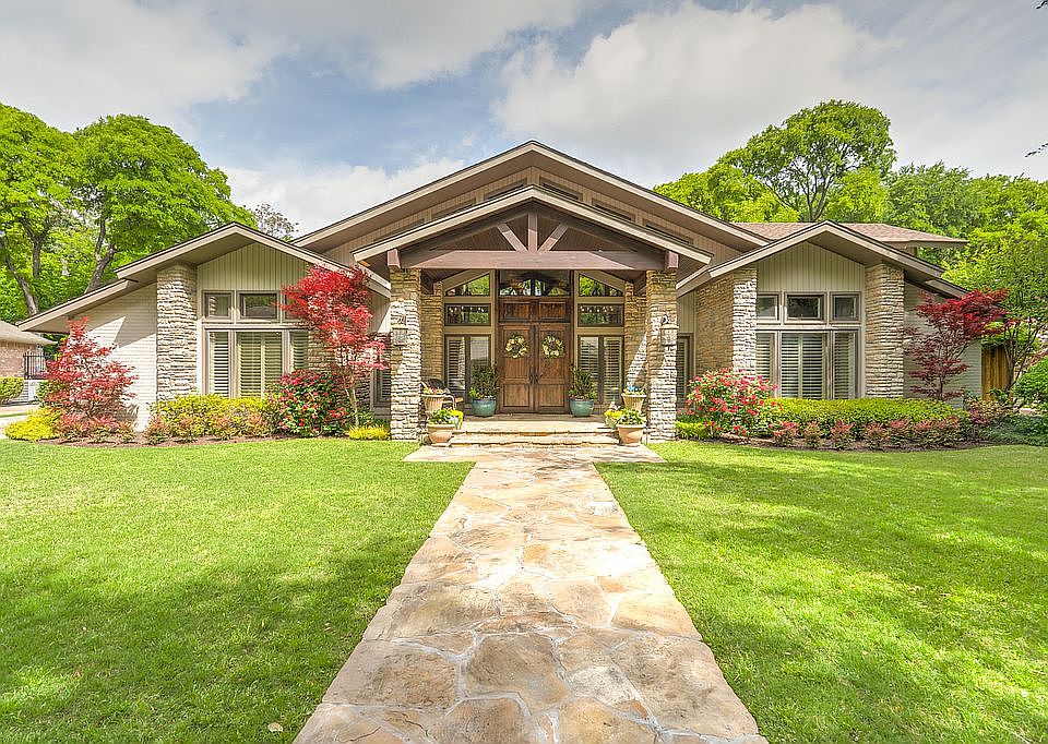 1st image of 4912 Riverbend Dr