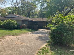 606 Pineridge Pl, Mobile, AL 36609