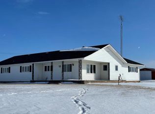 5704 Maple Grove Rd, Palms, MI 48465