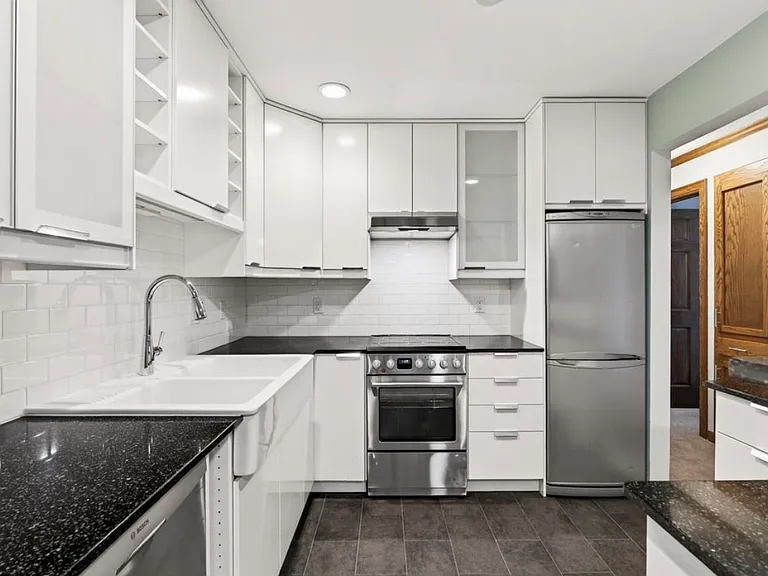 1720 3rd Ave S #205 — Photo 13