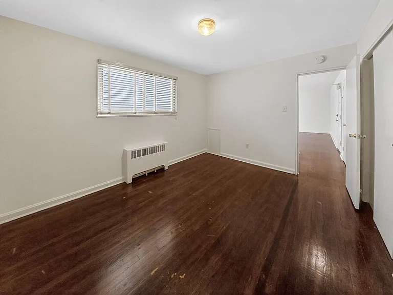 810 Kennedy St NW #302 — Photo 10