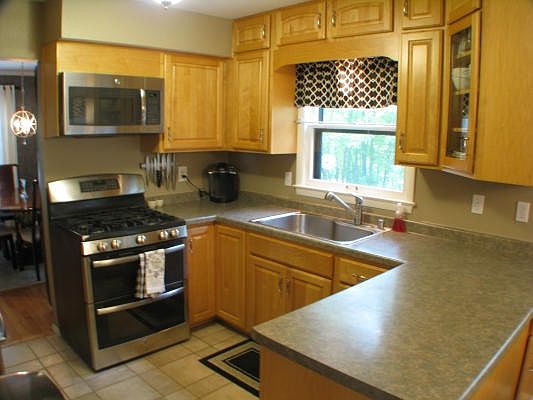 4th image of 13650 W Marquette Dr